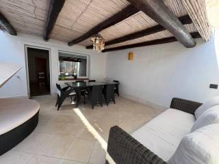 Salone
