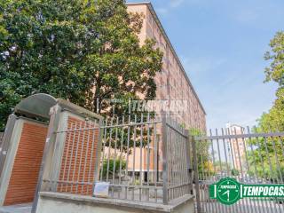 Quadrilocale via Luigi Chiarelli 8, Gallaratese, Milano