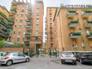 Bilocale via baldo degli Ubaldi 6, Certosa, Milano