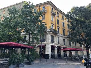 Trilocale piazzale Segrino 1, Isola, Milano