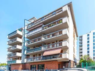 Trilocale via Cristoforo Gluck 42, Cascina dei Pomi, Milano