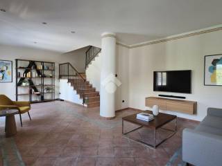 Salone