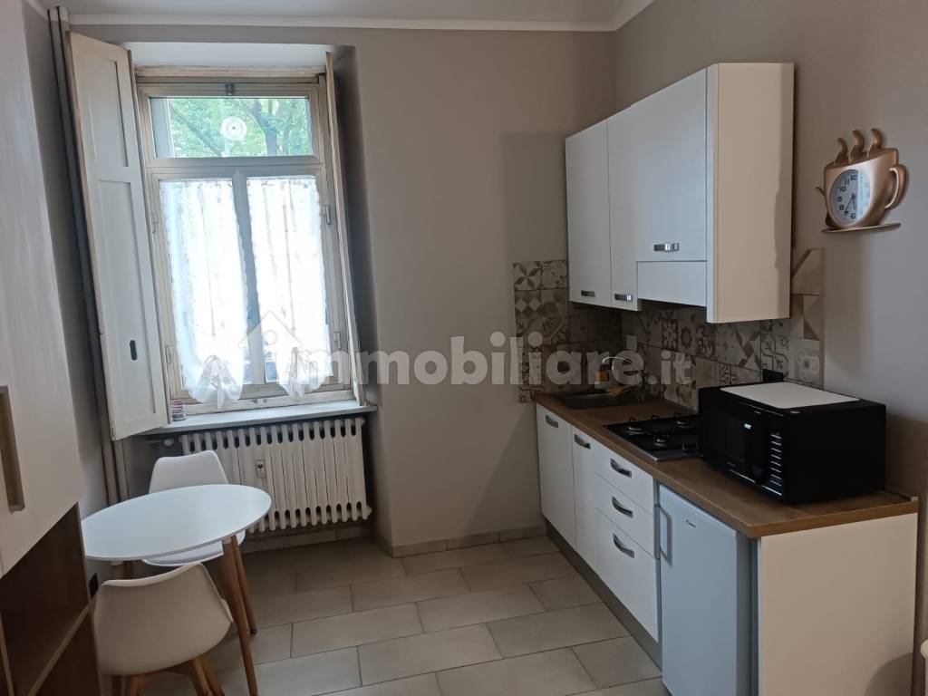 Stanza singola in Cenisia, foto 2 di 4