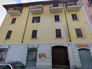 Trilocale piazza Anita Garibaldi, 1, Baggio, Milano
