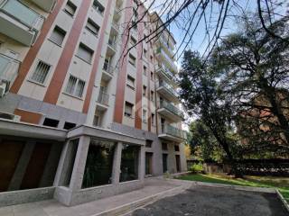 Bilocale via Angelo Inganni 81, Inganni, Milano