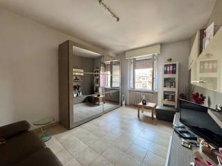 Bilocale via Arcivescovo Romilli, Corvetto, Milano