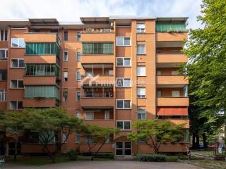 Bilocale viale Omero, 26, Corvetto, Milano