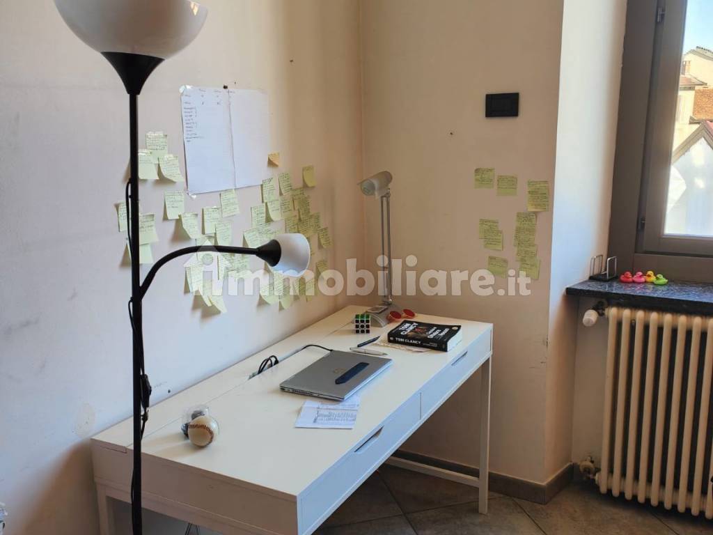 Stanza singola in Cenisia, foto 2 di 4