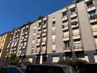 Appartamento via Nino Oxilia 22, Pasteur, Milano