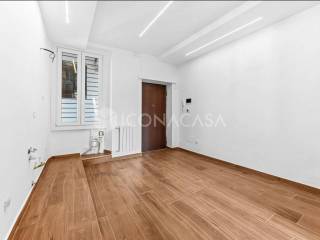 Bilocale via Marco Aurelio 45, Rovereto, Milano