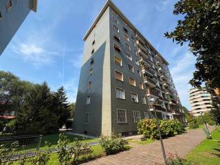 Trilocale via Don Carlo Gnocchi 28, San Siro, Milano