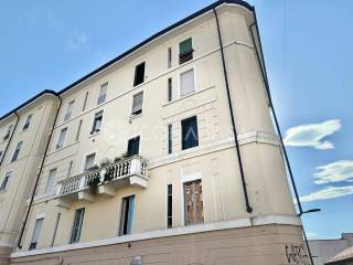 Trilocale viale Monza 177, Gorla, Milano