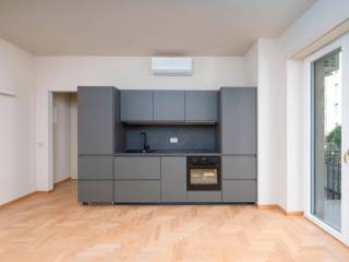 Bilocale via Niccolò Copernico 47, Centrale, Milano