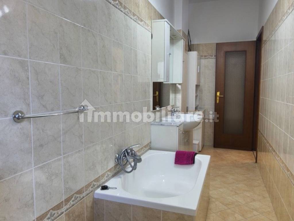 4 stanze singole in Pozzo Strada, foto 33 di 39