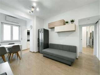Bilocale via Lomellina, 47, Argonne - Corsica, Milano