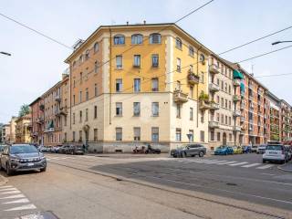 Bilocale viale espinasse 74, Certosa, Milano