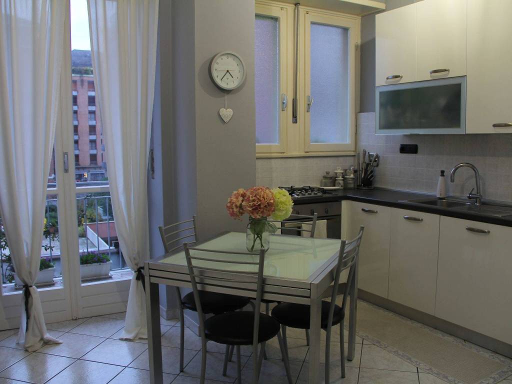 Appartamento in Cit Turin, foto 2 di 14