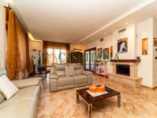 Salone