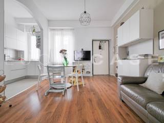 Trilocale via Leonardo Bruni 18, Dergano, Milano