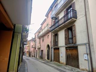 Zona