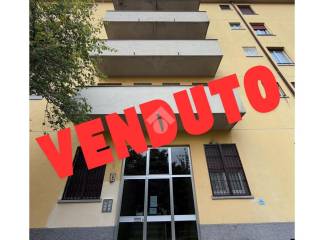 Trilocale viale Omero 19, Corvetto, Milano