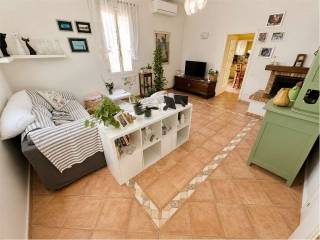 Salone