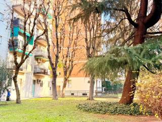 Trilocale via Luigi Soderini 55, Lorenteggio, Milano