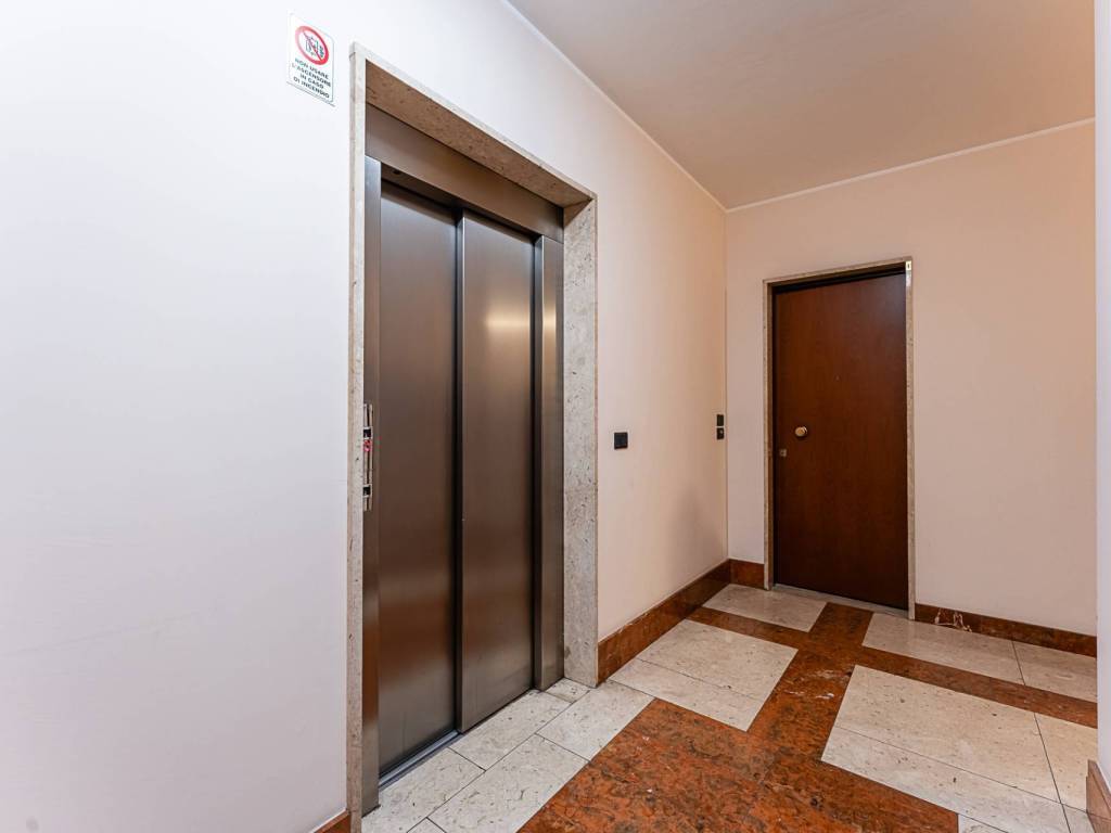 Appartamento in Nizza Millefonti, foto 3 di 25