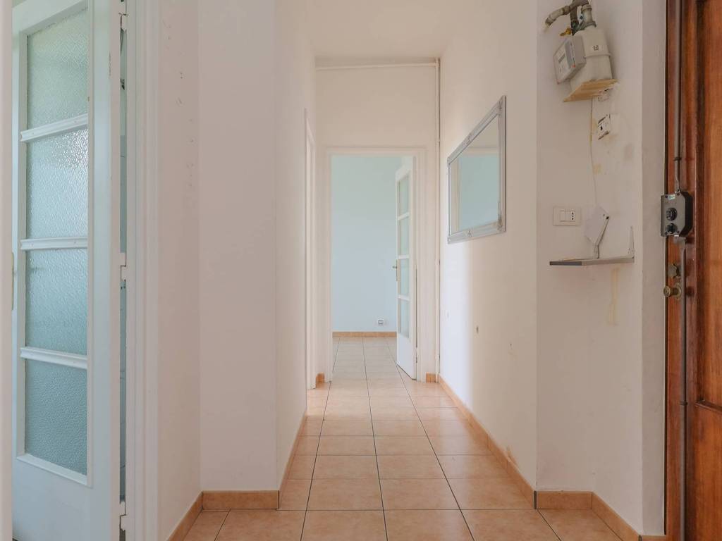 2 stanze singole in Madonna del Pilone, foto 9 di 22