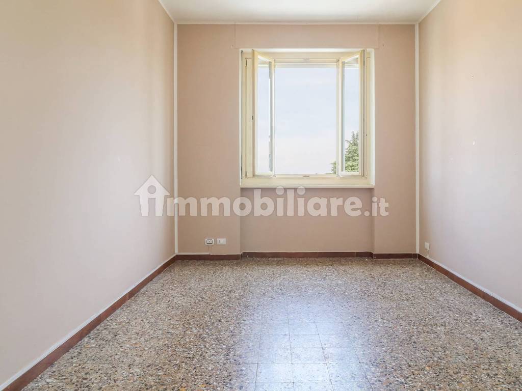 2 stanze singole in Madonna del Pilone, foto 14 di 22