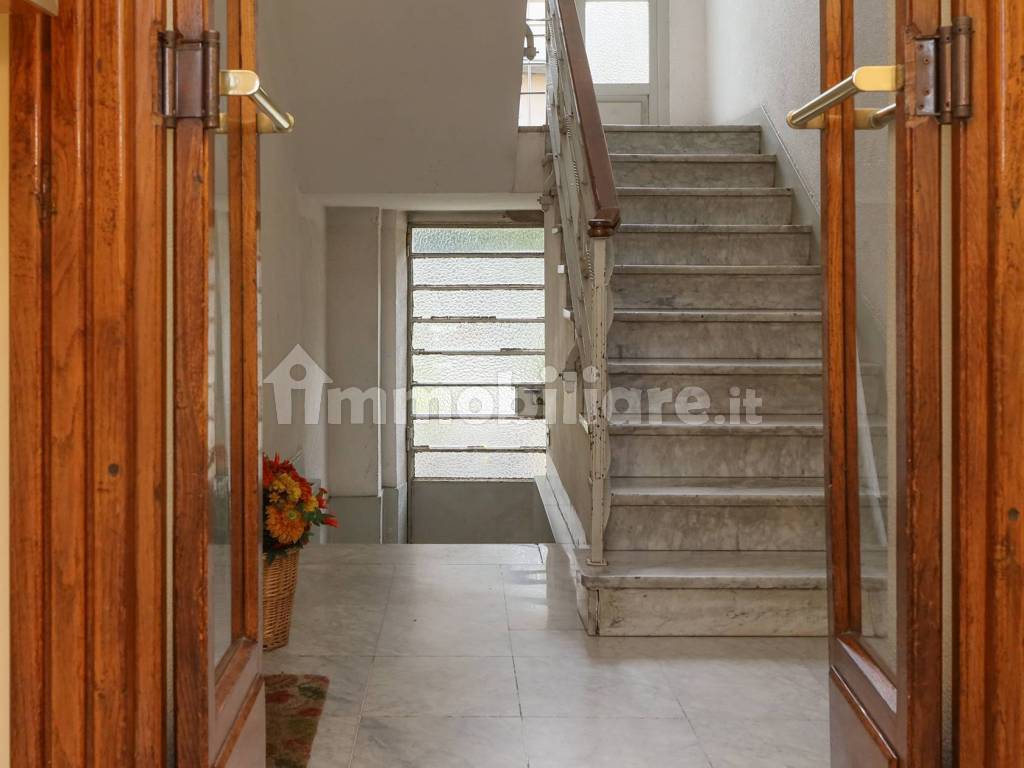 2 stanze singole in Madonna del Pilone, foto 16 di 22