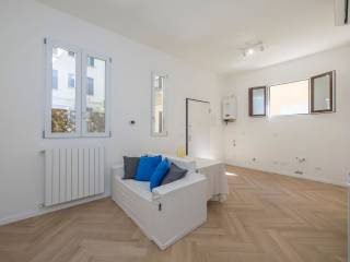 Bilocale nuovo, piano rialzato, Morgagni, Milano