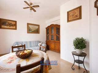 Trilocale buono stato, quarto piano, Dergano, Milano