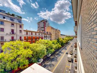 Bilocale ottimo stato, quarto piano, Indipendenza, Milano