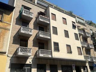 Quadrilocale via Edolo 8, Cascina dei Pomi, Milano