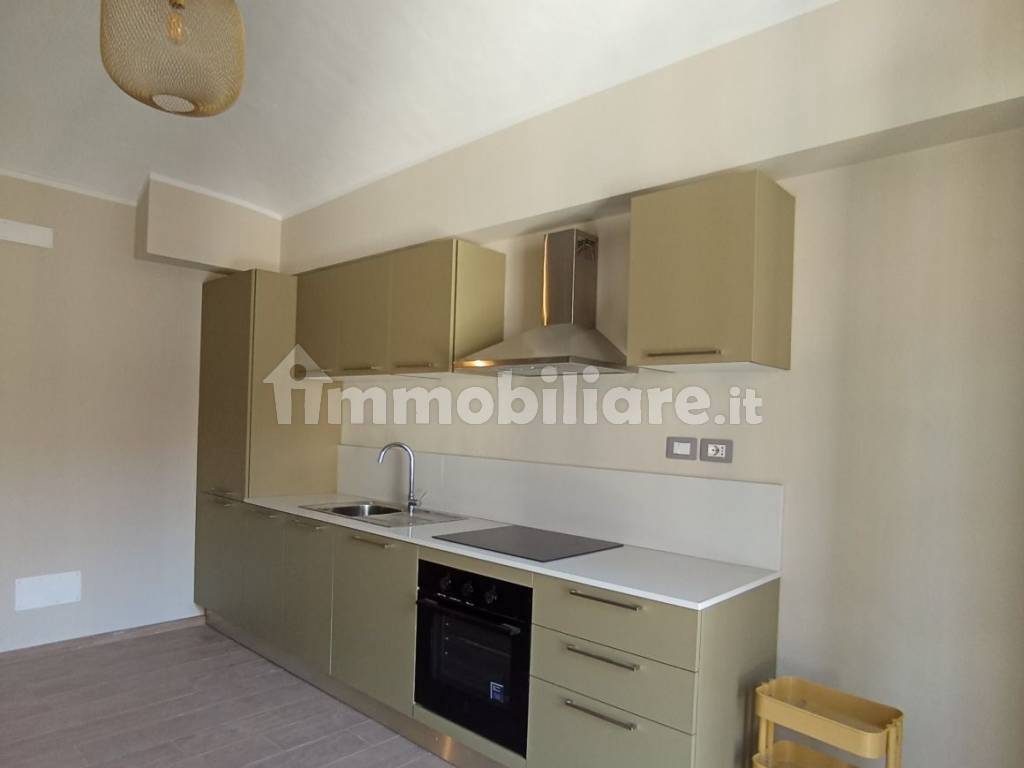 3 stanze singole in Centro, foto 2 di 20