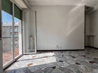 Bilocale via Luigi Caroli 8, Ponte Nuovo, Milano