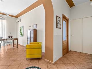 Quadrilocale via Leone Tolstoj 17, Giambellino, Milano