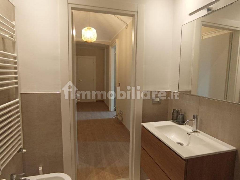 3 stanze singole in Centro, foto 9 di 20