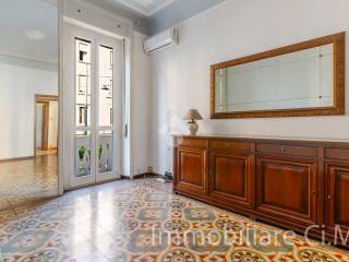 Trilocale via Poggi 7, Città Studi, Milano