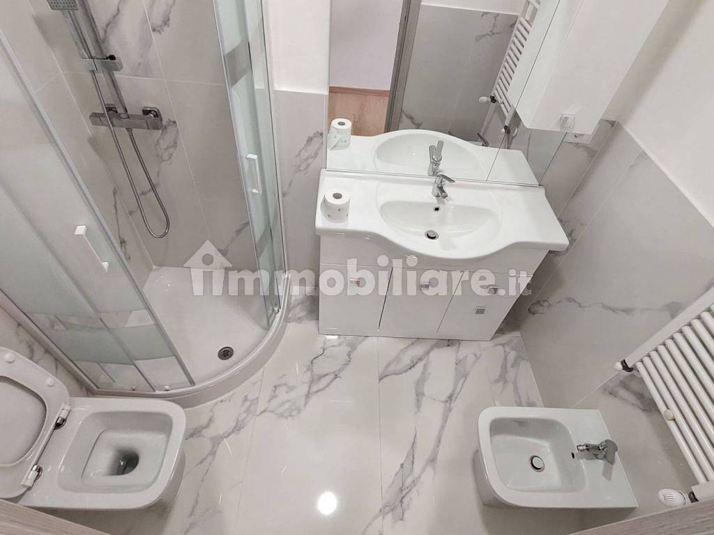 Stanza singola in San Salvario, foto 10 di 20