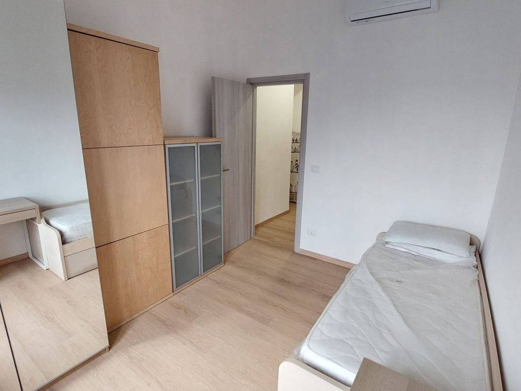 Stanza singola in San Salvario, foto 16 di 20