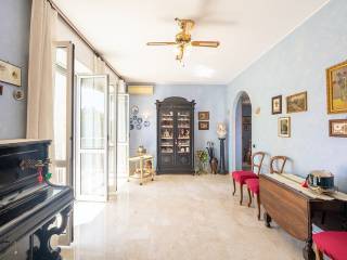 Trilocale via Giancarlo Sismondi 62, Argonne - Corsica, Milano