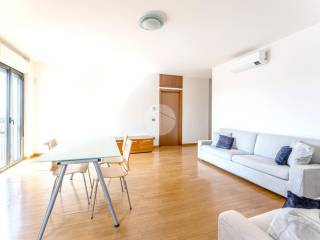 Trilocale via Vincenzo Lancetti 40, Farini, Milano