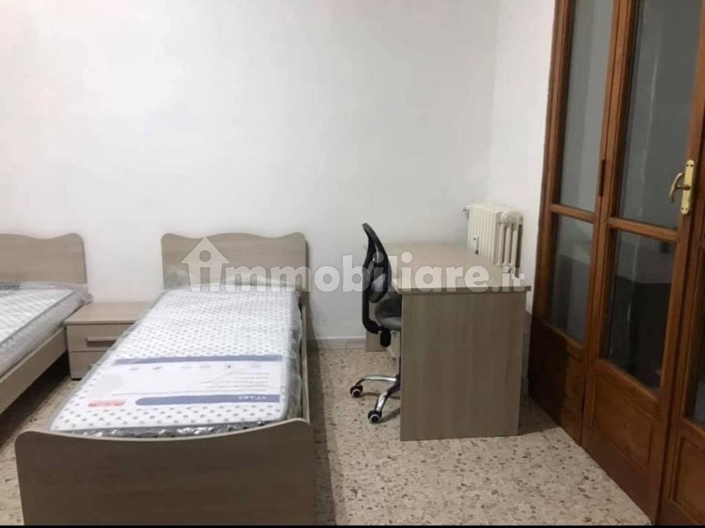 Posto letto in doppia in Nizza Millefonti, foto 2 di 5