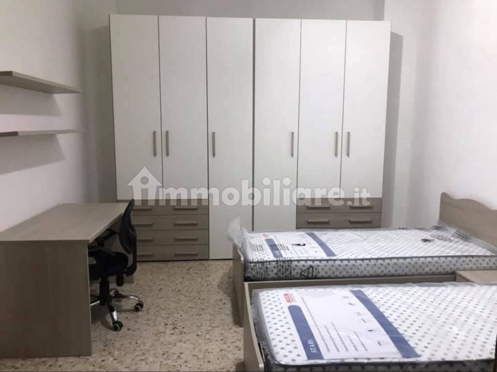 Posto letto in doppia in Nizza Millefonti, foto 4 di 5