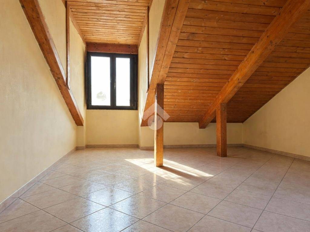 Stanza non arredata