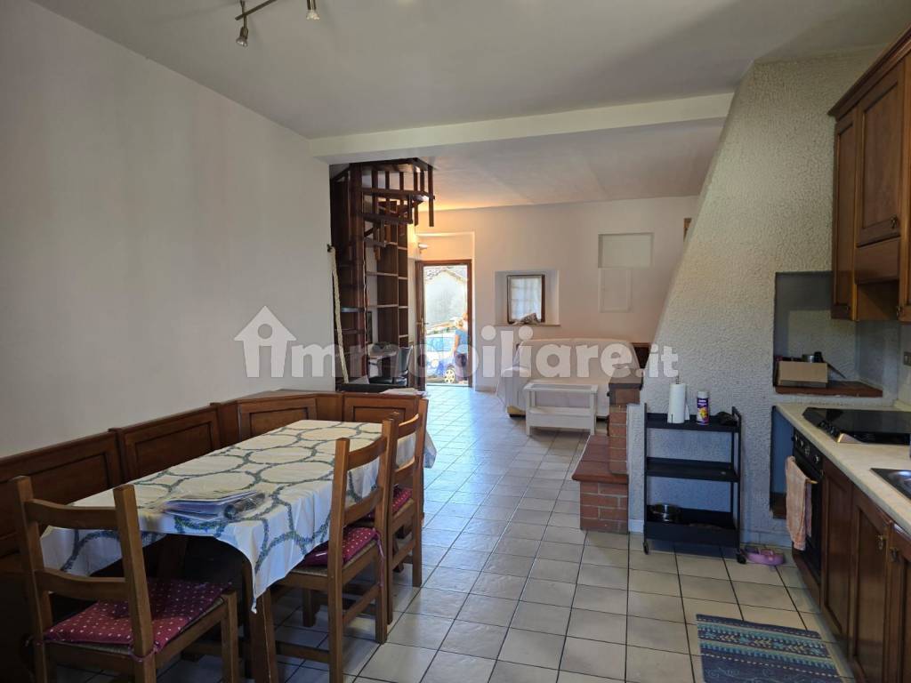 Trilocale in Sassi, foto 11 di 36