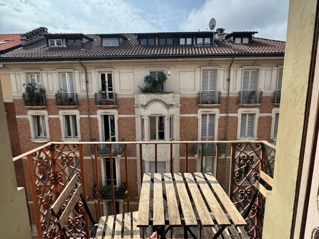 Stanze doppie e singole in San Donato, foto 2 di 20