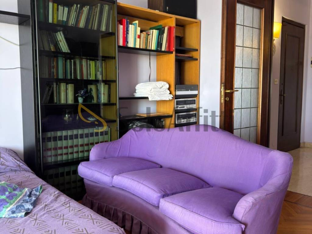 3 stanze singole in Parella, foto 8 di 35